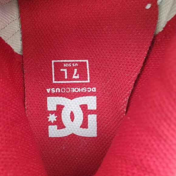 DC Women’s Dash Skate Shoes Red Suede Size 7 - Picture 6 of 10